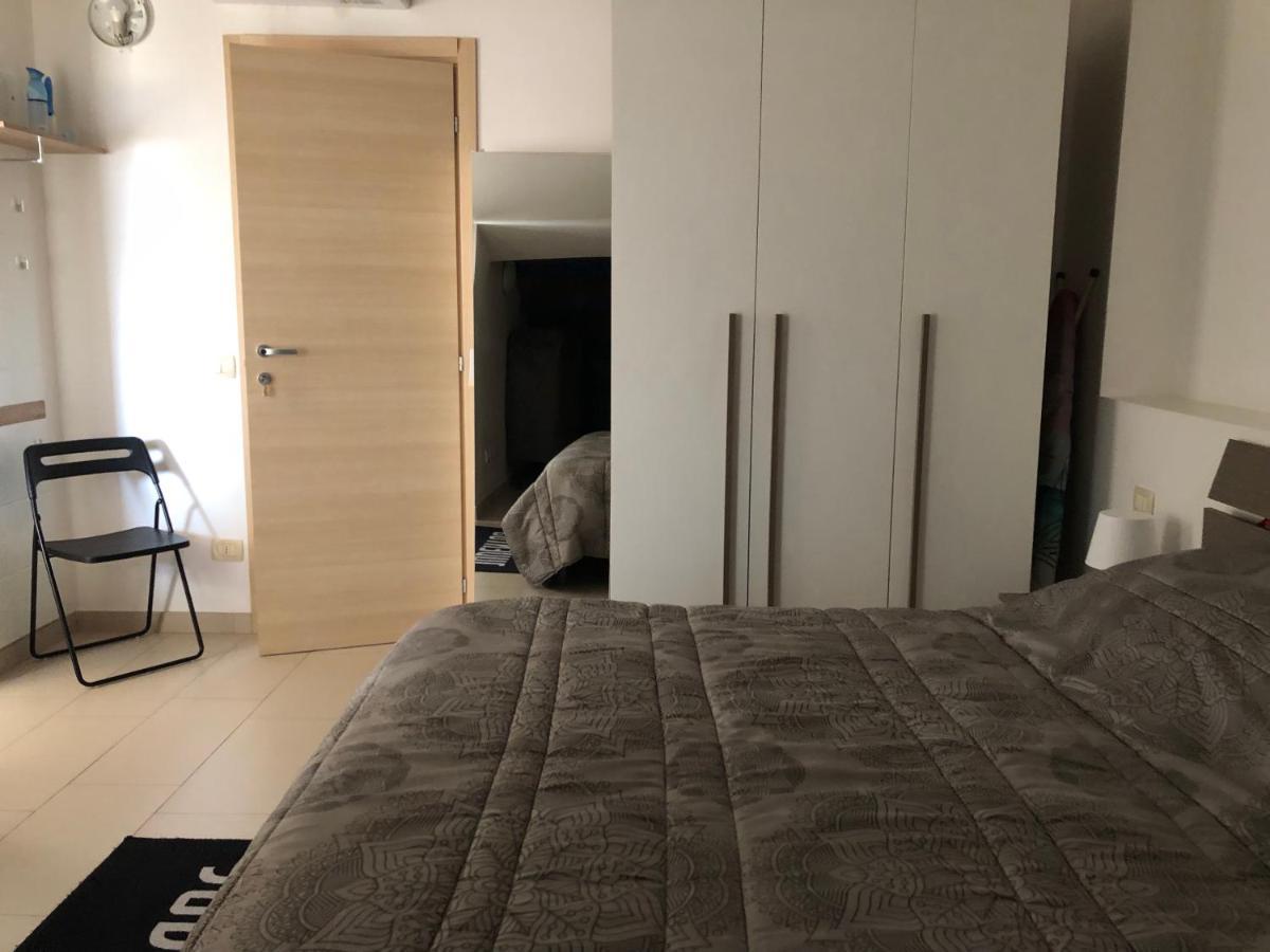 Mansarda Mentana Apartment วิตตอเรีย ภายนอก รูปภาพ