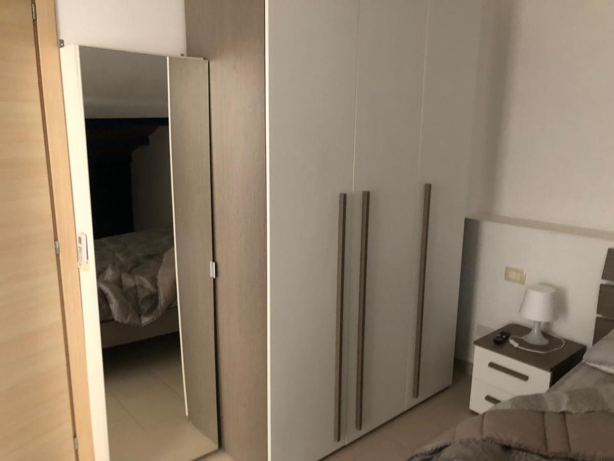 Mansarda Mentana Apartment วิตตอเรีย ภายนอก รูปภาพ