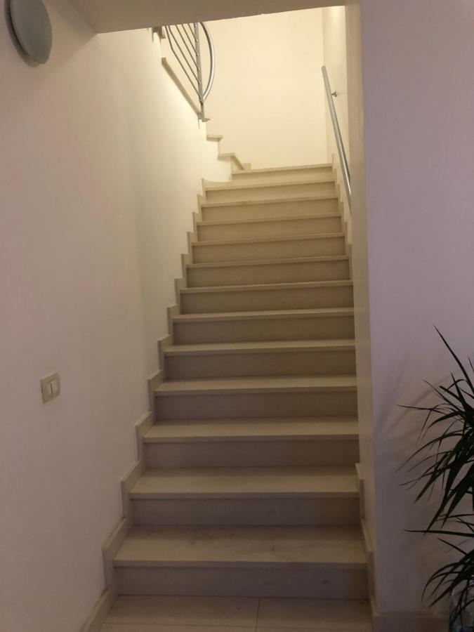 Mansarda Mentana Apartment วิตตอเรีย ภายนอก รูปภาพ